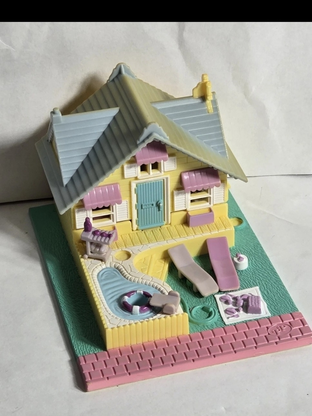 Polly Pocket Summer House Pool Bluebird Vintage Building 1993 No Dolls